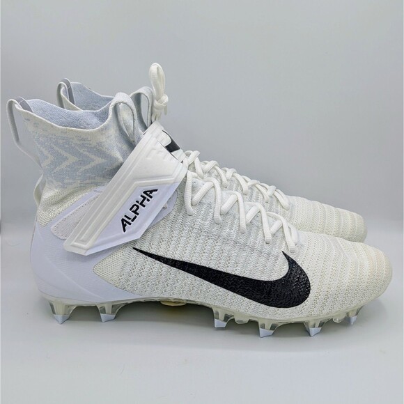 Nike Alpha Menace Elite 2 Flyknit Football Cleats White Men's Size 13.5 - Picture 2 of 7
